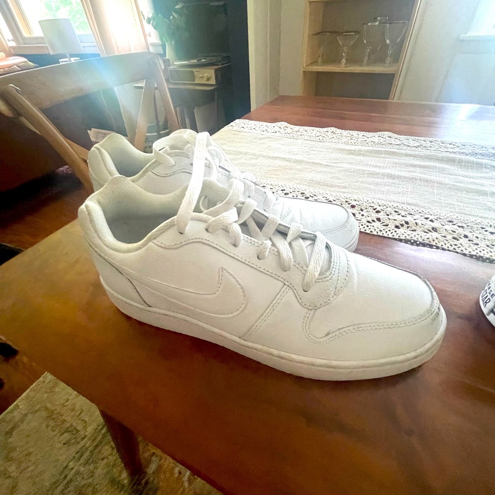 Women’s Nikes